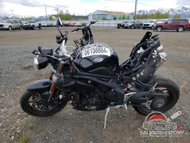 SMTN01PK9FJ676731 2015 TRIUMPH MOTORCYCLE SPEEDTRIPL photo no. 3